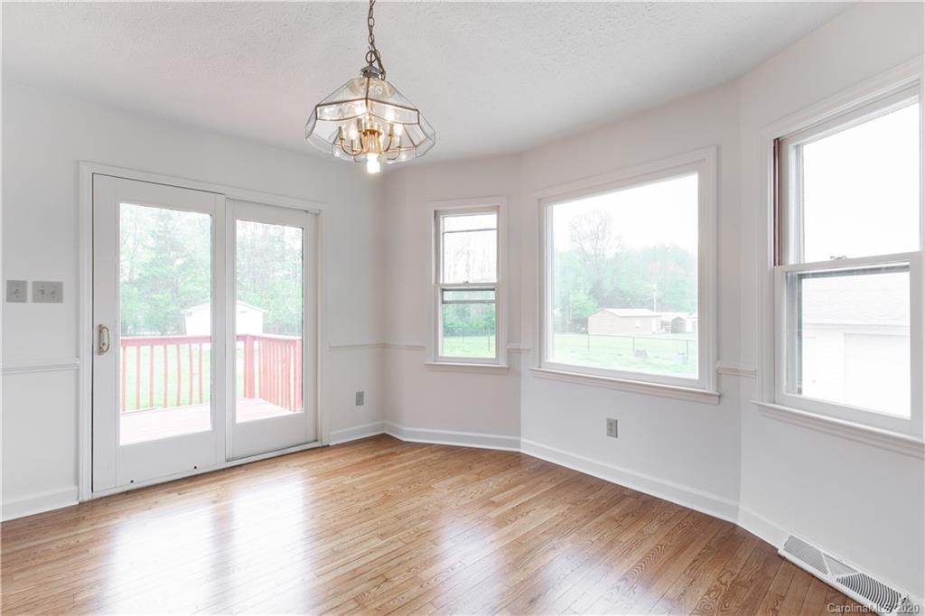 1241 Rabbit Run Road York, SC 29745 - Photo 8 of 27 Gallery Image 8