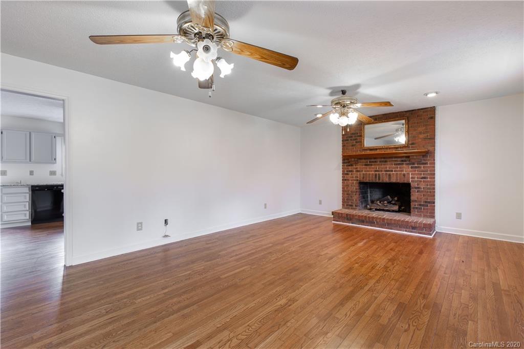 1241 Rabbit Run Road York, SC 29745 - Photo 10 of 27 Gallery Image 10