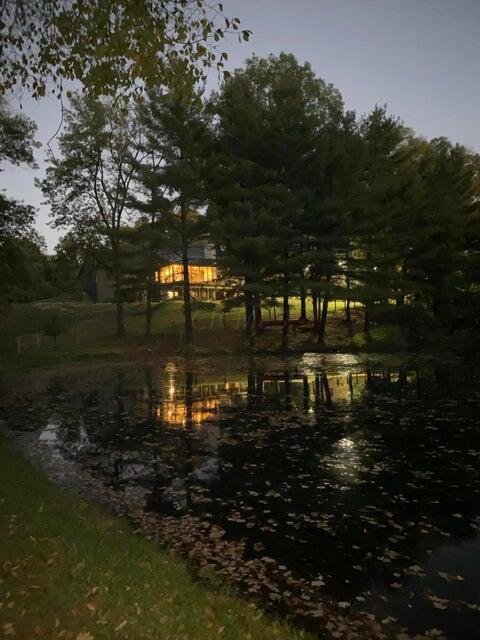 2124 South York Road Alexandria, OH 43001 - Photo 124 of 125 Mary Lou night shot