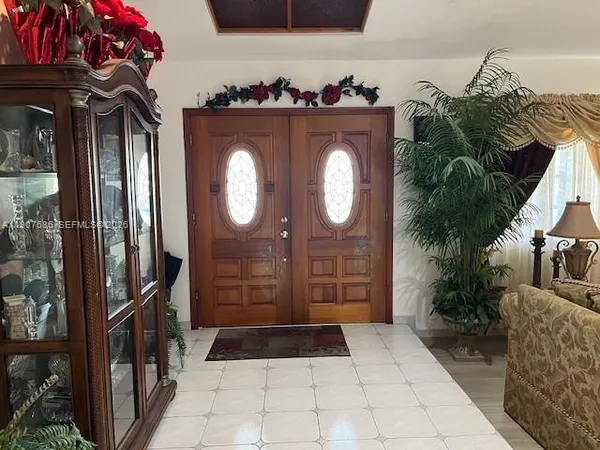 $7,500 | 204 191st Street, Sunny Isles Beach, FL 33160