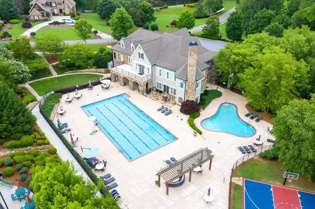 $1,325,000 | 2820 Gainesway Court, Cumming, GA 30041