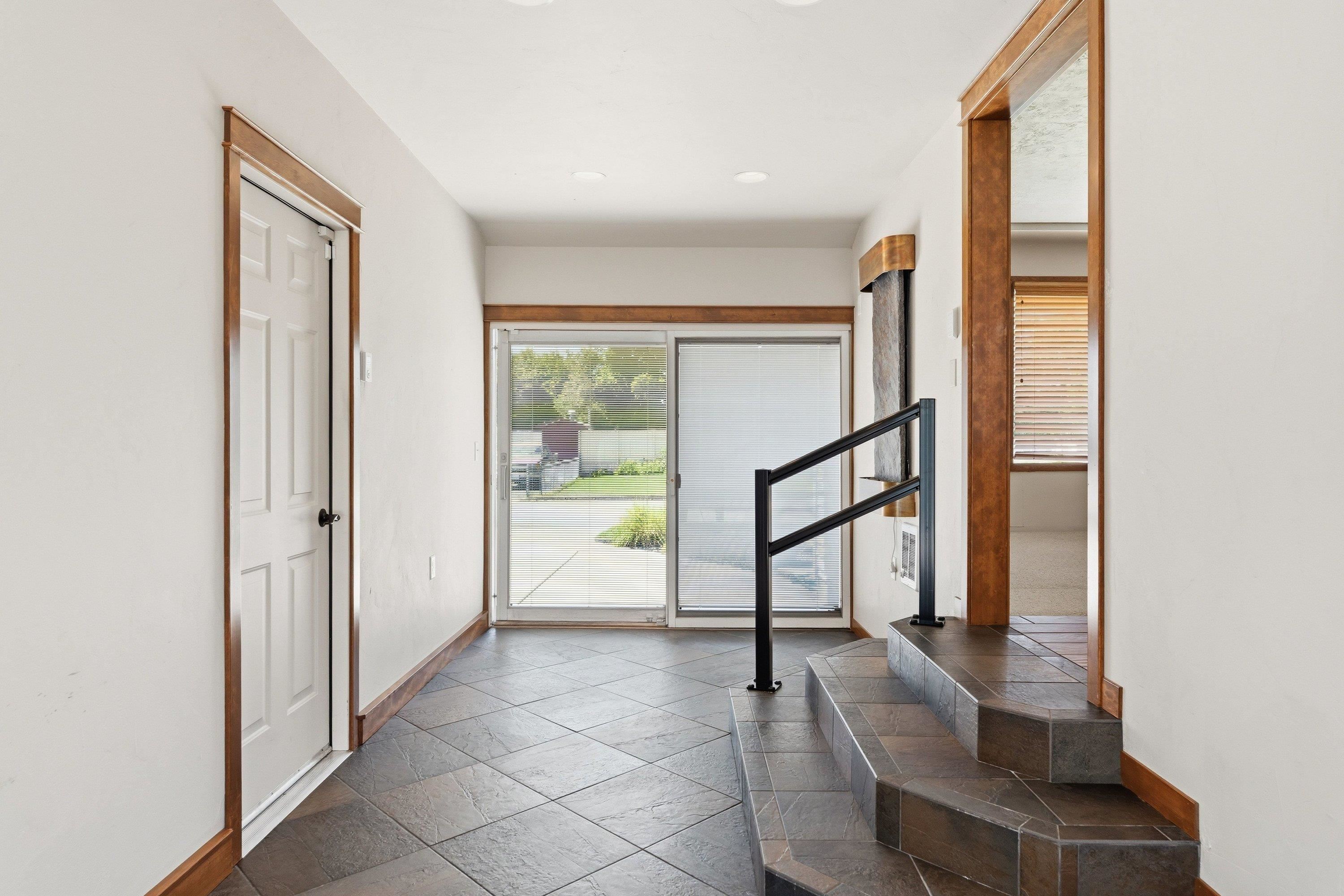 1116 South Willow Road Spokane, WA 99206 - Photo 6 of 49
