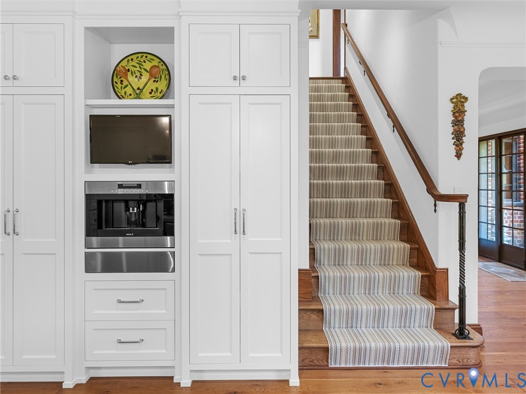 5103 Cary Street Road Richmond, VA 23226 - Photo 24 of 99 Kitchen back stairscase
