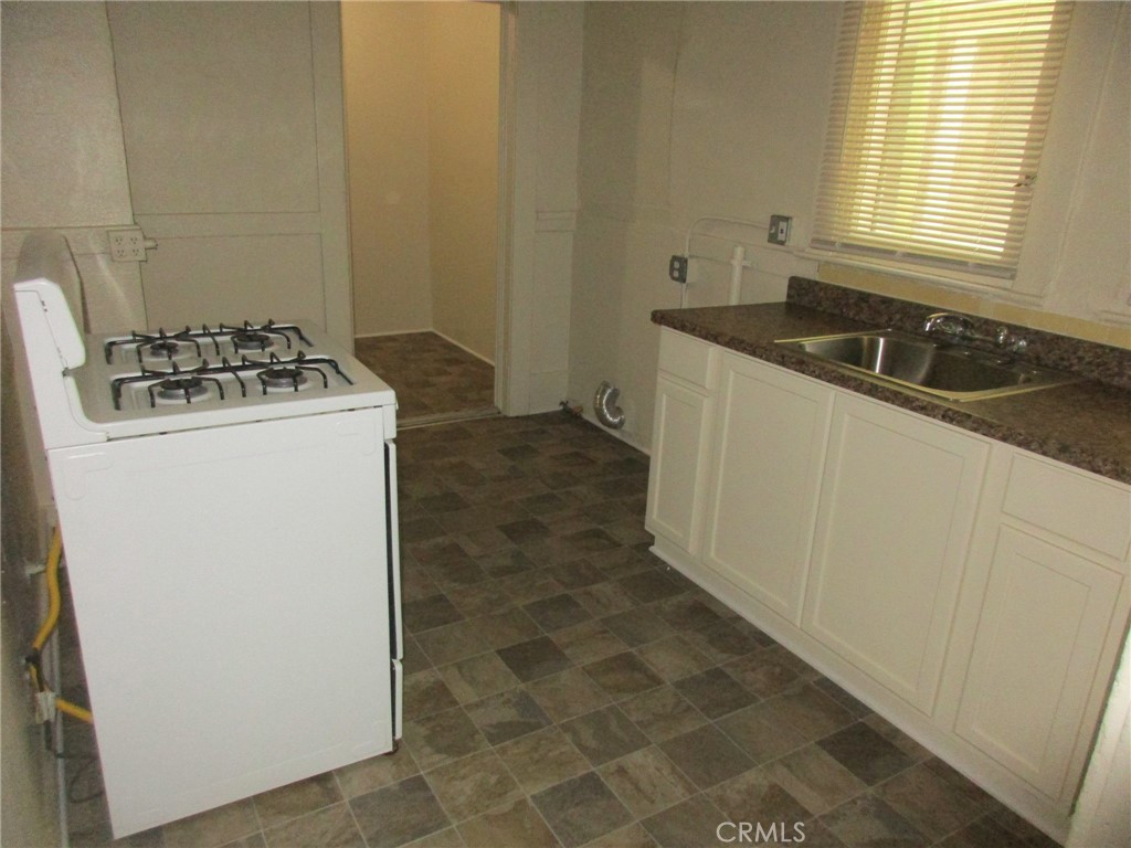 4192 Mission Inn Riverside Ca, Unit A Riverside, CA 92501 - Photo 13 of 17