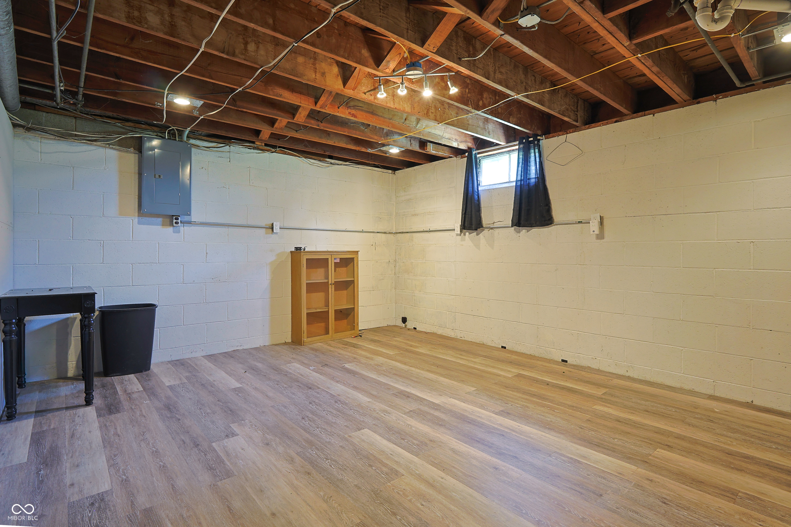 2341 Indiana Avenue Columbus, IN 47201 - Photo 25 of 35