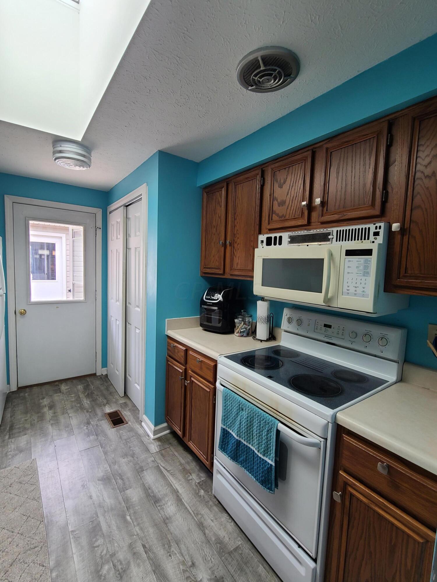4612 Reno Lane Springfield, OH 45503 - Photo 10 of 14 reno9