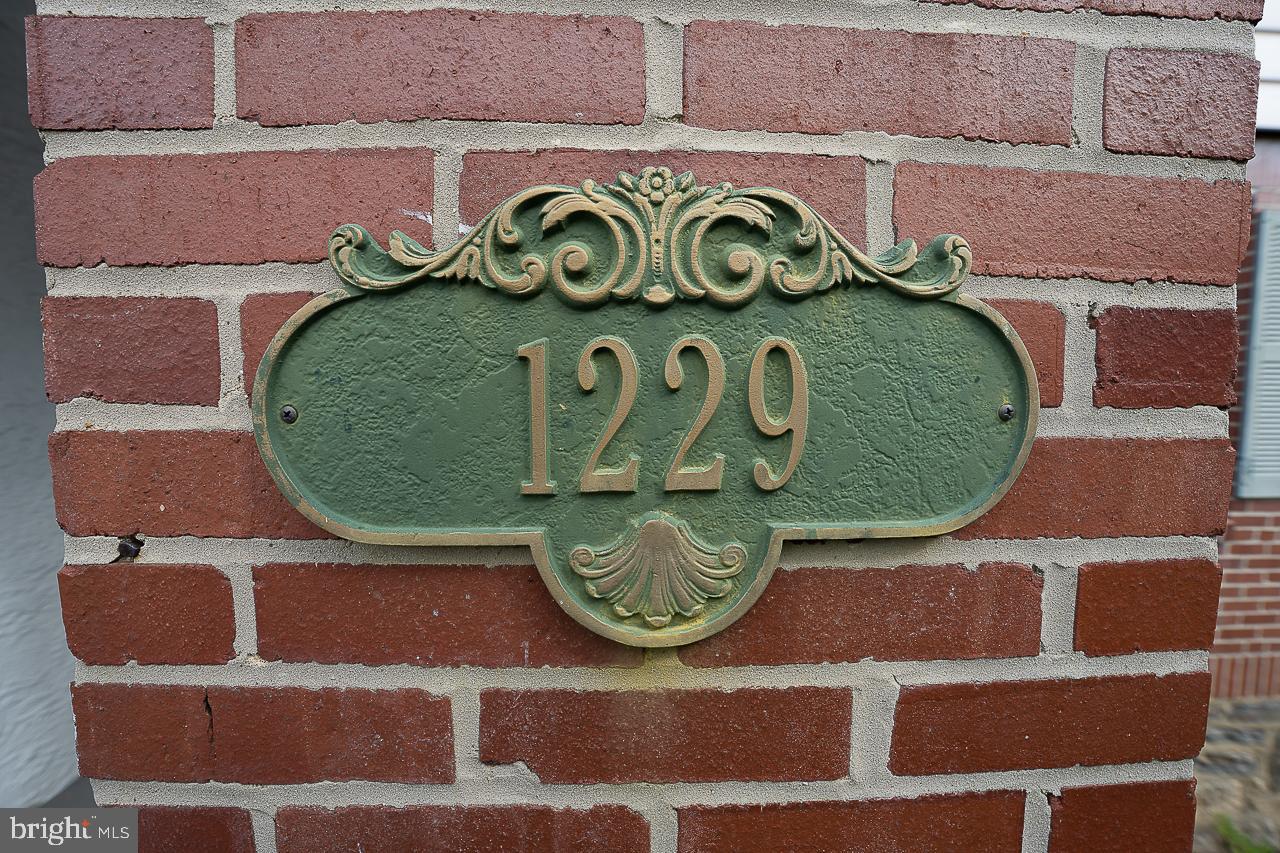 1229 Jefferson Avenue Woodlyn, PA 19094 - Photo 1 of 57