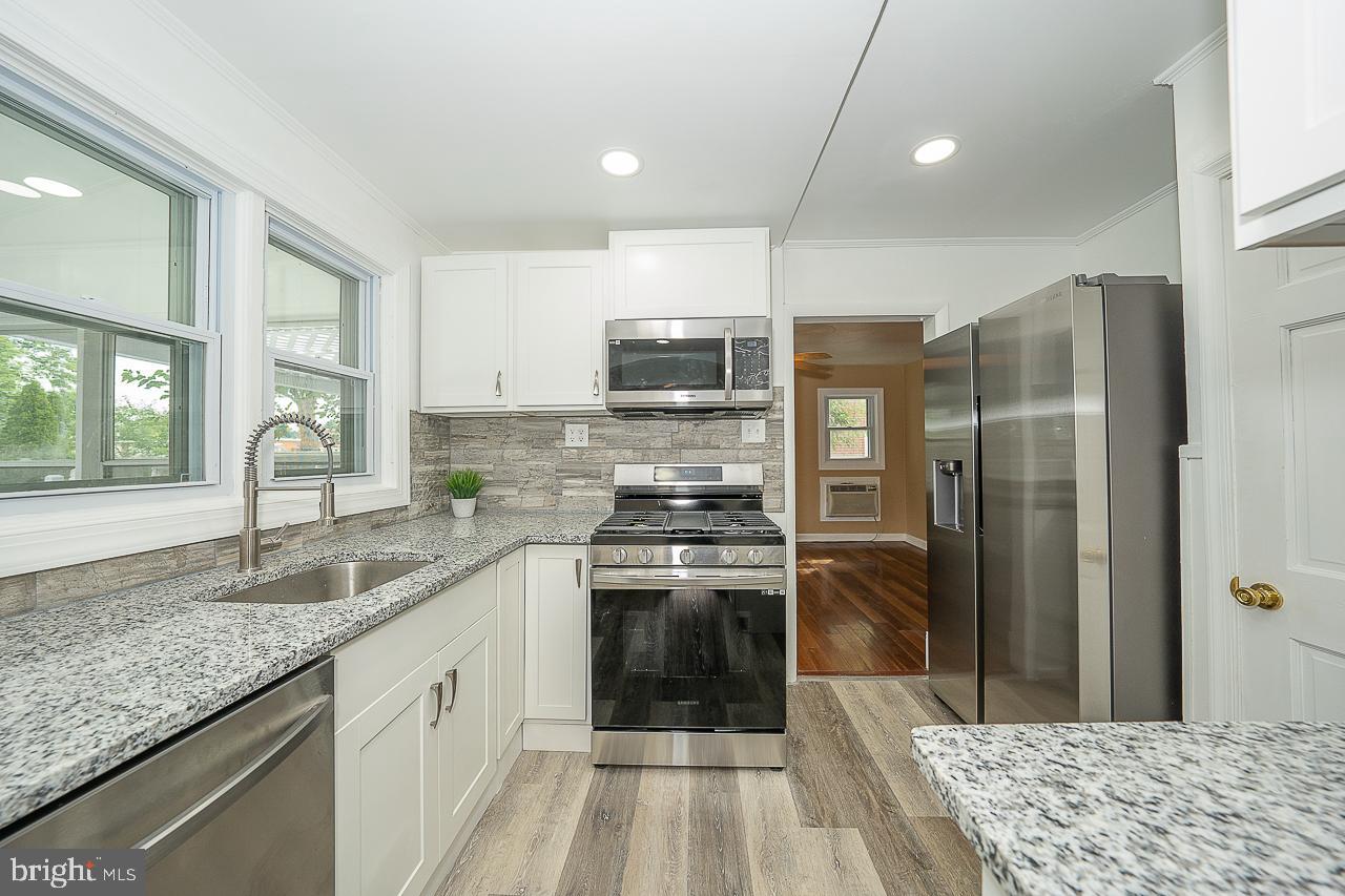 1229 Jefferson Avenue Woodlyn, PA 19094 - Photo 19 of 57