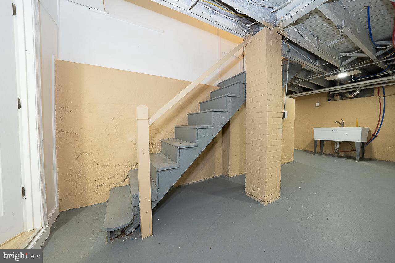 1229 Jefferson Avenue Woodlyn, PA 19094 - Photo 40 of 57