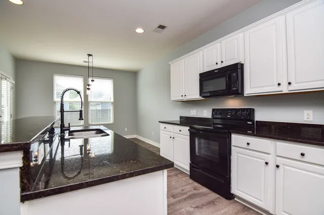 $2,500 | 1621 Eider Down Drive, Summerville, SC 29483