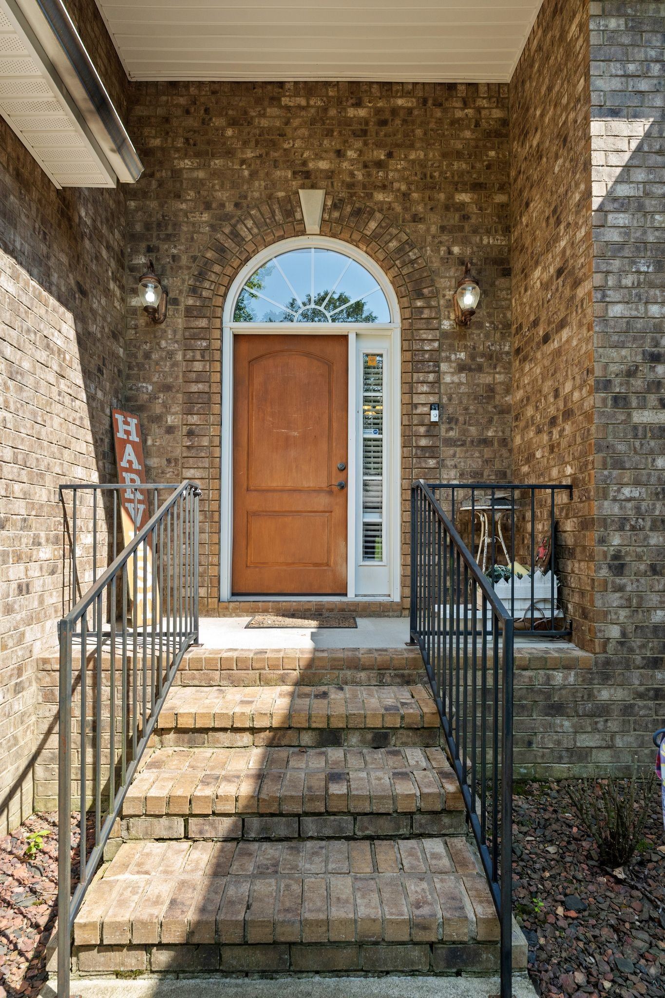 702 Gunn Lane Springfield, TN 37172 - Photo 4 of 32