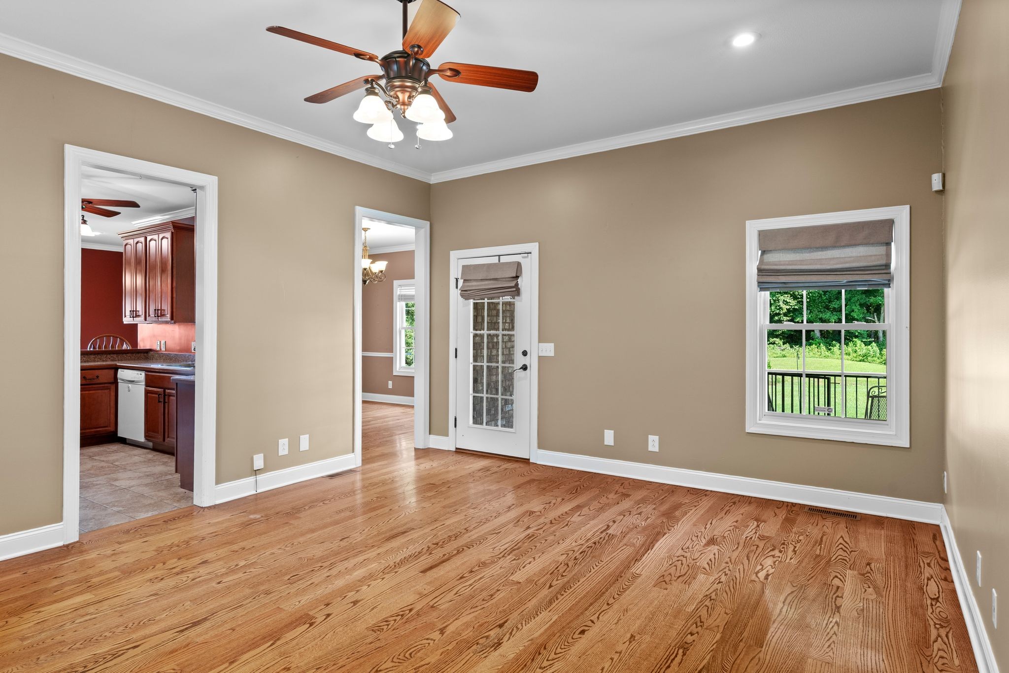 702 Gunn Lane Springfield, TN 37172 - Photo 9 of 32