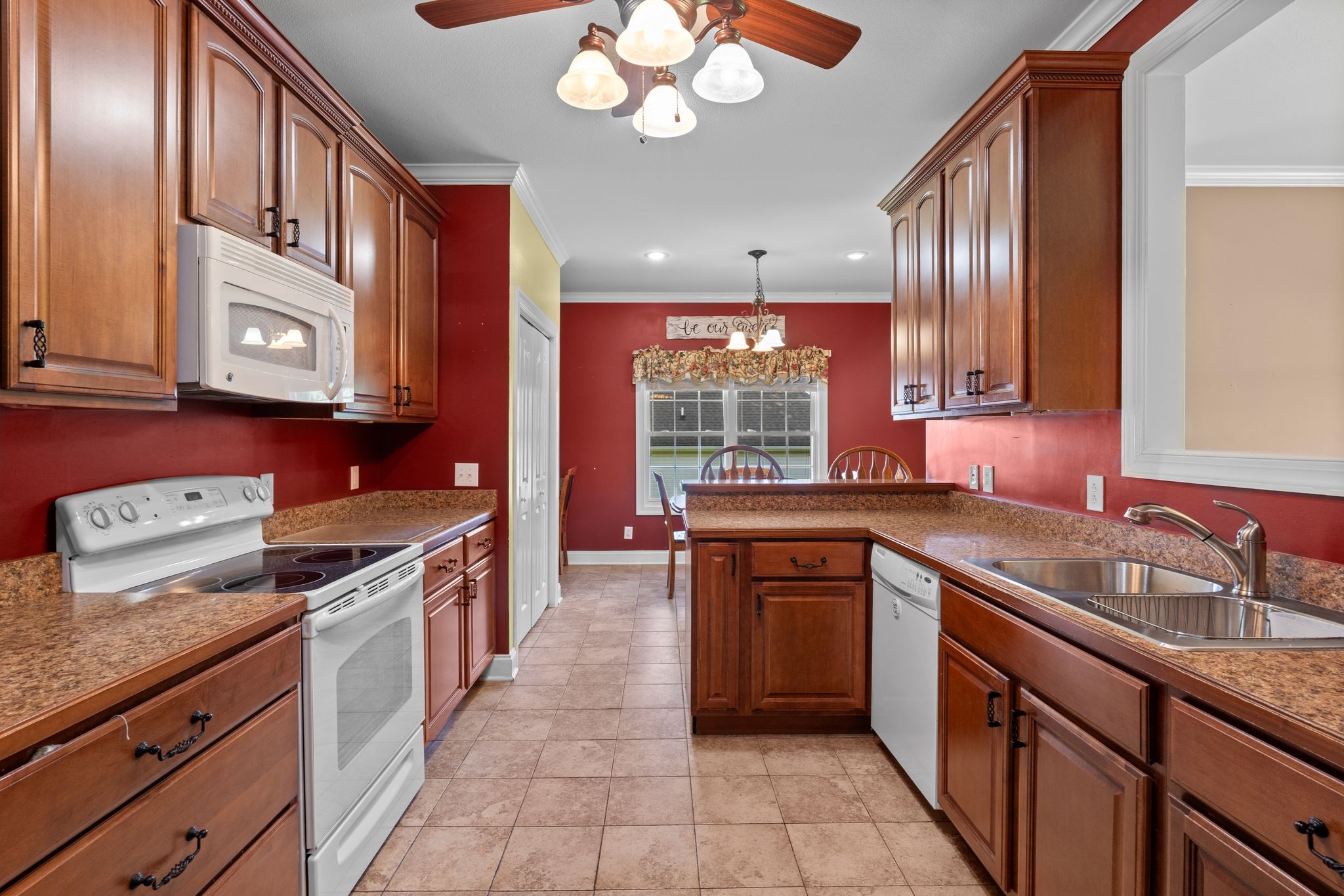 702 Gunn Lane Springfield, TN 37172 - Photo 10 of 32