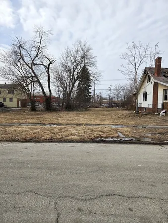 $9,900 | 15412 South Marshfield (lot) Avenue, Harvey, IL 60426