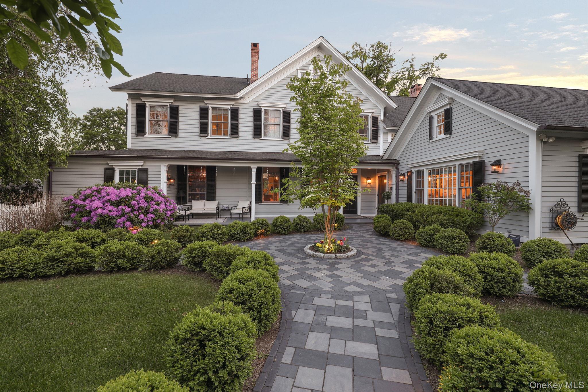 16 State School Road Warwick, NY 10990 - Photo 3 of 50 a front view of a house with garden