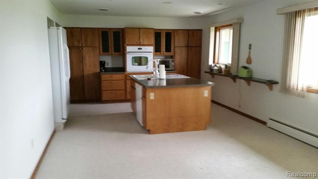 20050 Gratiot Road Merrill, MI 48637 - Photo 2 of 24