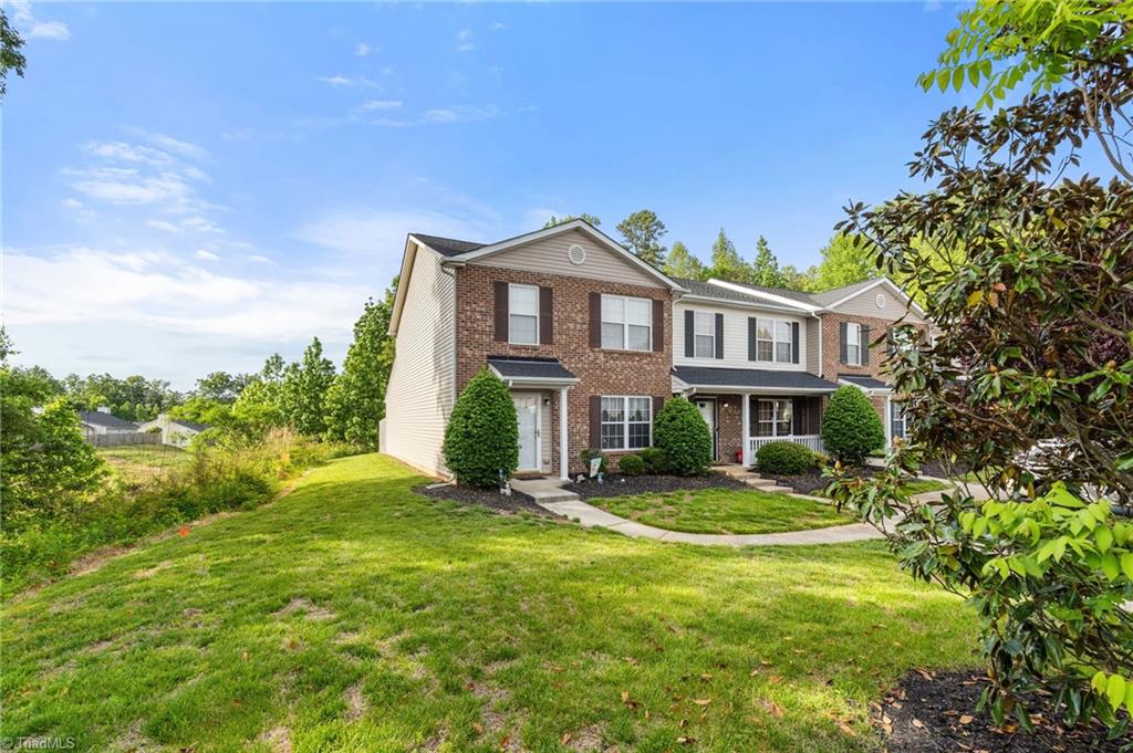 2037 WaterStone Loop High Point, NC 27265 - Photo 4 of 35