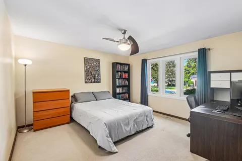 $645,000 | 815 South Salem Avenue, Arlington Heights, IL 60005