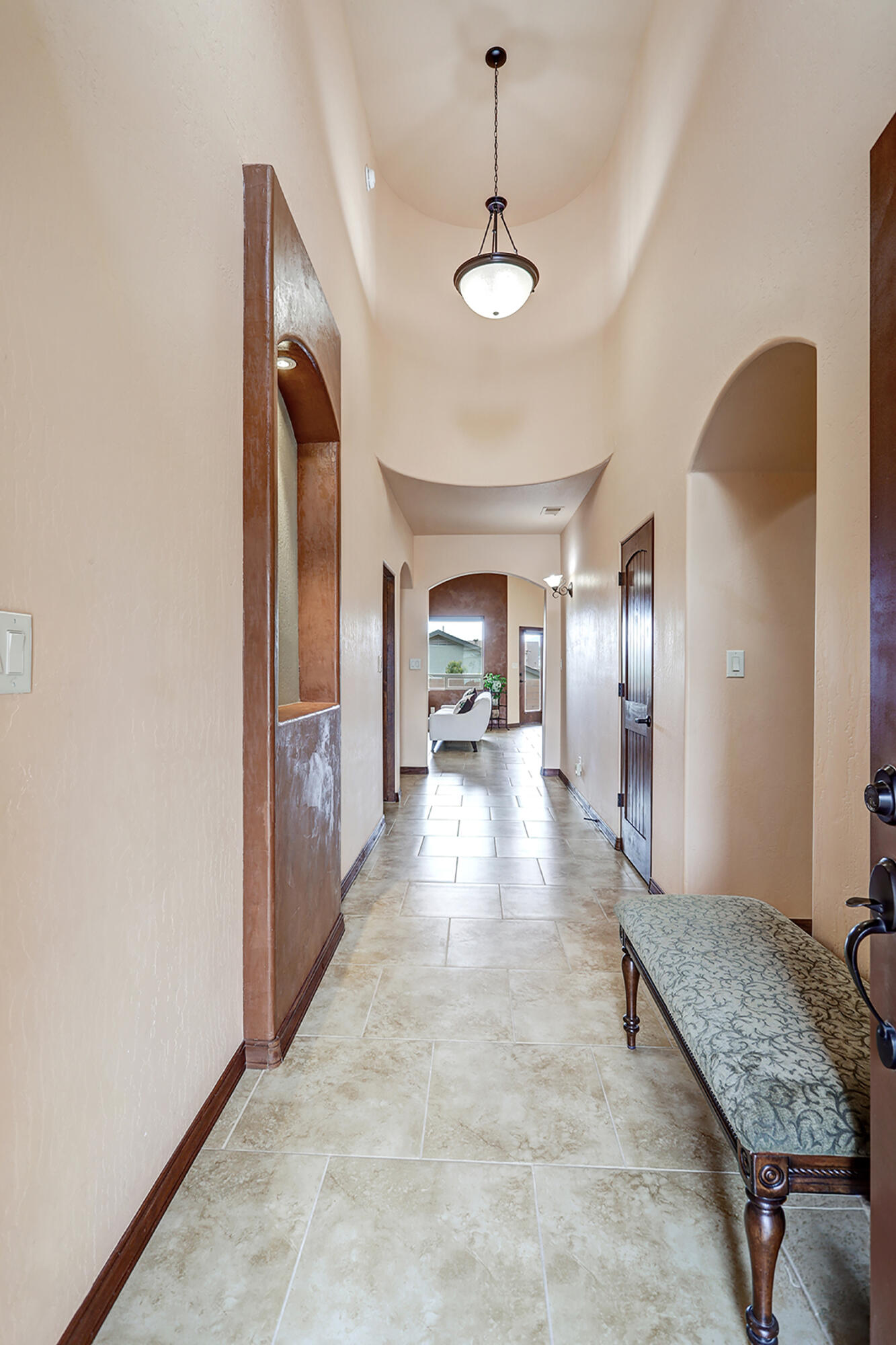 1712 Chisholm Trail Northeast Rio Rancho, NM 87144 - Photo 2 of 23 Gallery Image 2