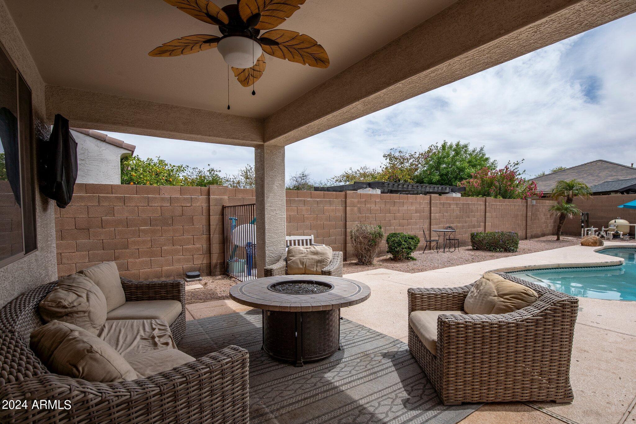 2205 West Harwell Rd. Phoenix, AZ 85041 - Photo 35 of 43 34-web-or-mls-_TMR9477