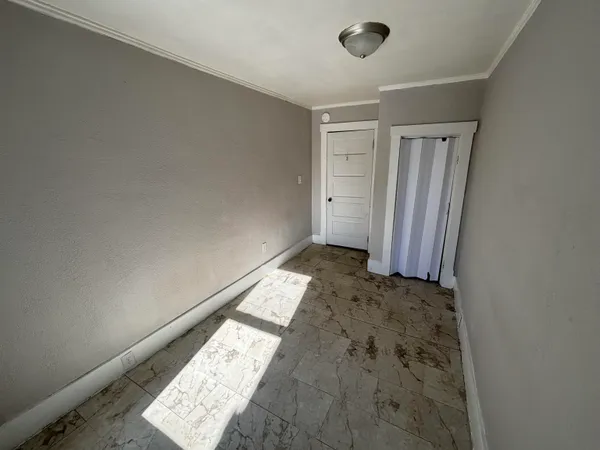 $1,500 | 42 Spruce Street, Unit 6, Sanford, ME 04073