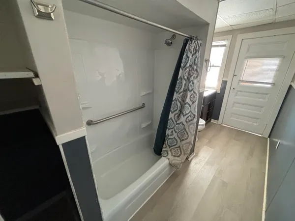 $1,500 | 42 Spruce Street, Unit 6, Sanford, ME 04073