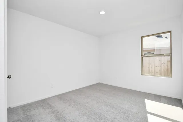 $1,625 | 2726 Pheasant Hill, Conroe, TX 77306