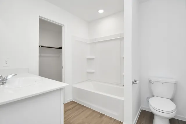 $1,625 | 2726 Pheasant Hill, Conroe, TX 77306