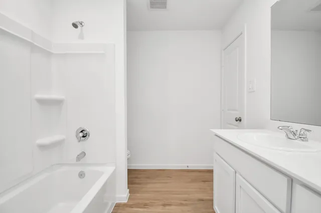 $1,625 | 2726 Pheasant Hill, Conroe, TX 77306