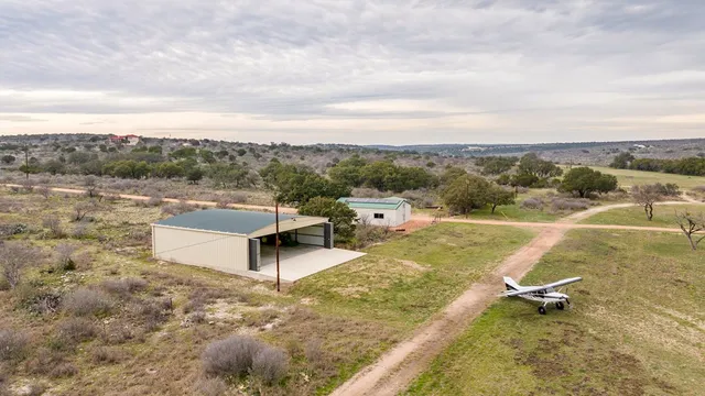 $6,150,000 | 256 Persimmon Point, Mason, TX 76856