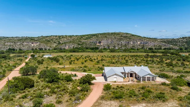 $6,150,000 | 256 Persimmon Point, Mason, TX 76856