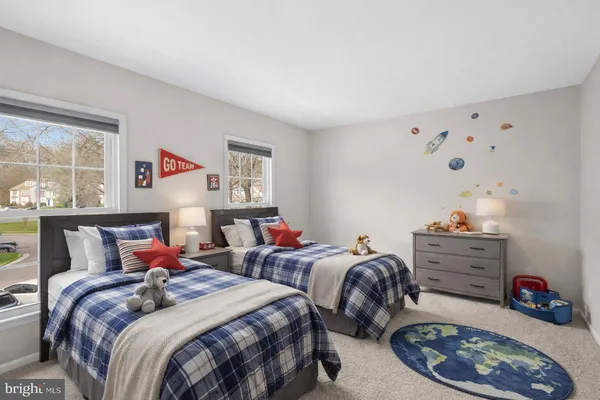 $2,850 | 8483 Laurel Oak Drive, Springfield, VA 22153