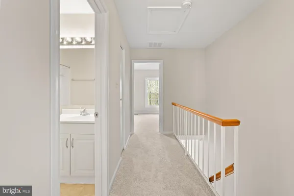 $2,850 | 8483 Laurel Oak Drive, Springfield, VA 22153