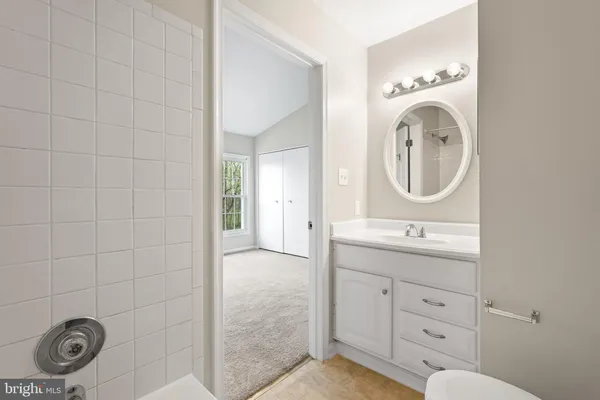 $2,850 | 8483 Laurel Oak Drive, Springfield, VA 22153