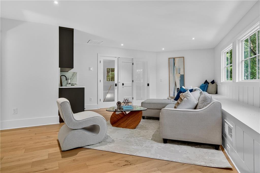 1176 Lullwater Road Northeast Atlanta, GA 30307 - Photo 11 of 54