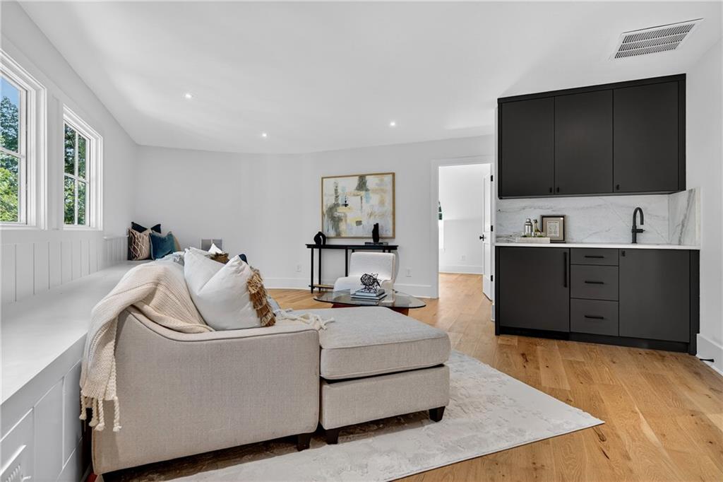 1176 Lullwater Road Northeast Atlanta, GA 30307 - Photo 12 of 54