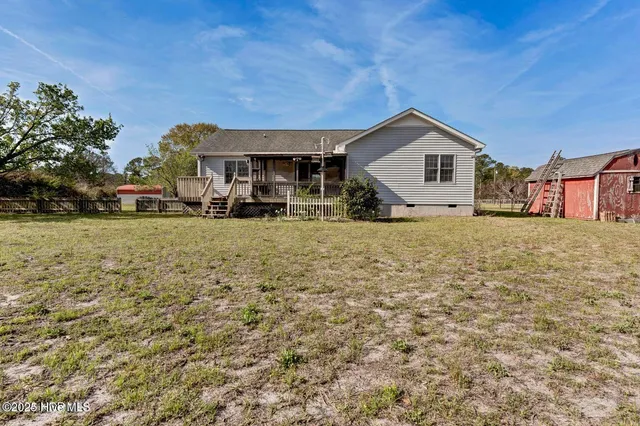 $2,500 | 250 Quarter Horse Lane, Hampstead, NC 28443