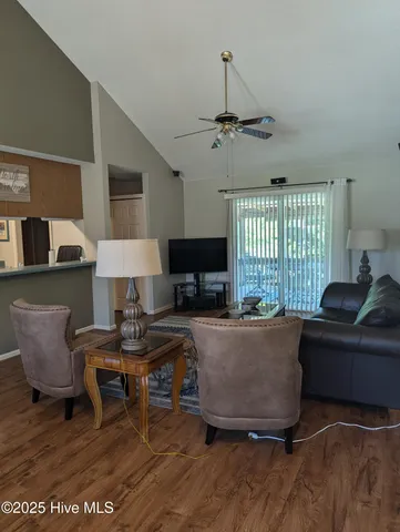 $2,500 | 250 Quarter Horse Lane, Hampstead, NC 28443