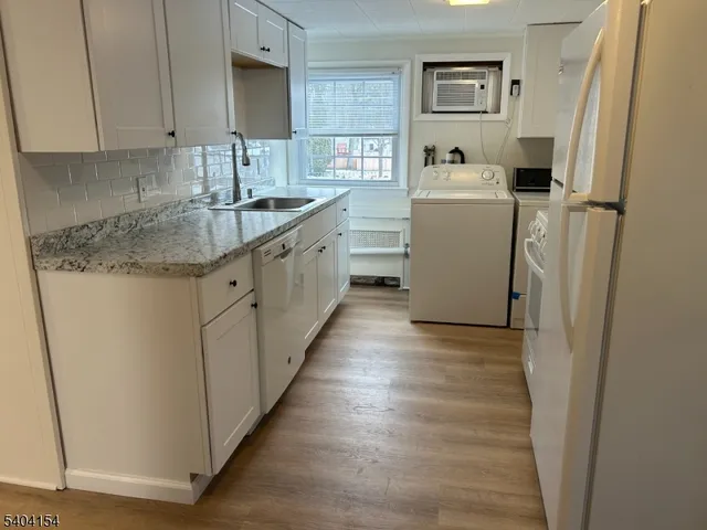 $2,300 | 11 Station Road, Madison, NJ 07940