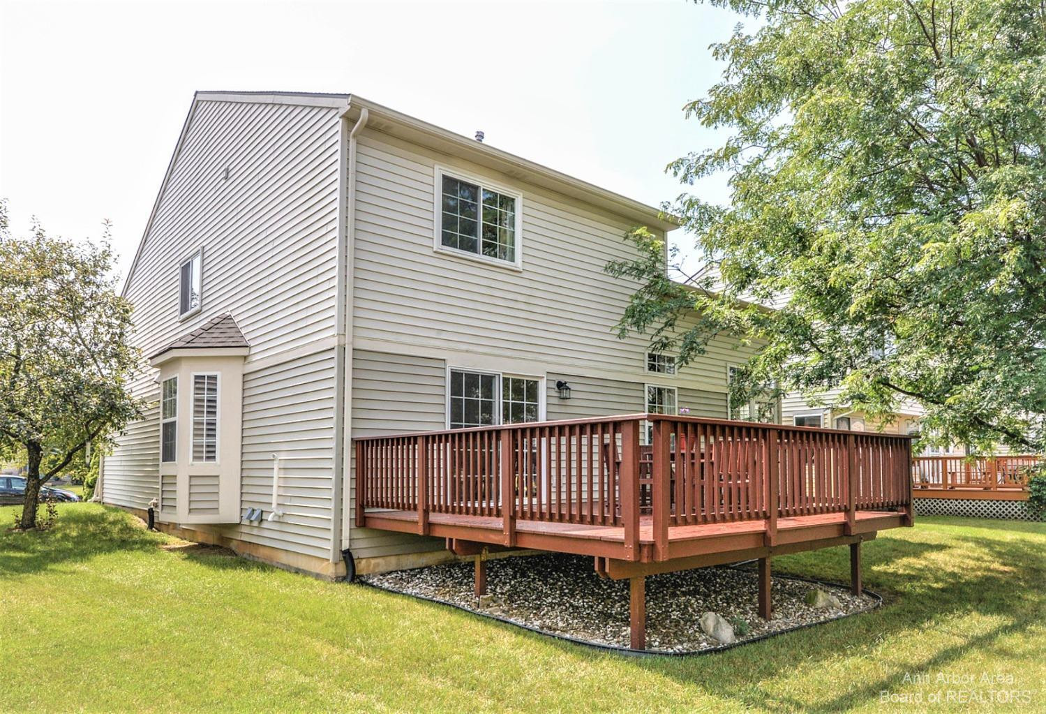 1652 Scio Ridge Road Ann Arbor, MI 48103 - Photo 3 of 17 Photo 3
