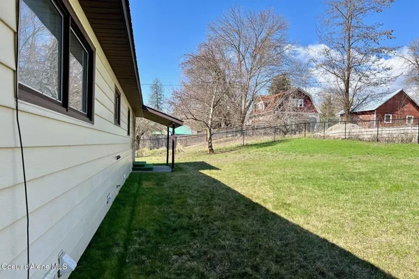 $360,000 | 321 High Street, Priest River, ID 83856