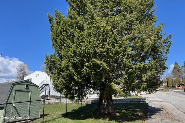 $395,000 | 321 High Street, Priest River, ID 83856