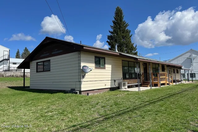 $395,000 | 321 High Street, Priest River, ID 83856