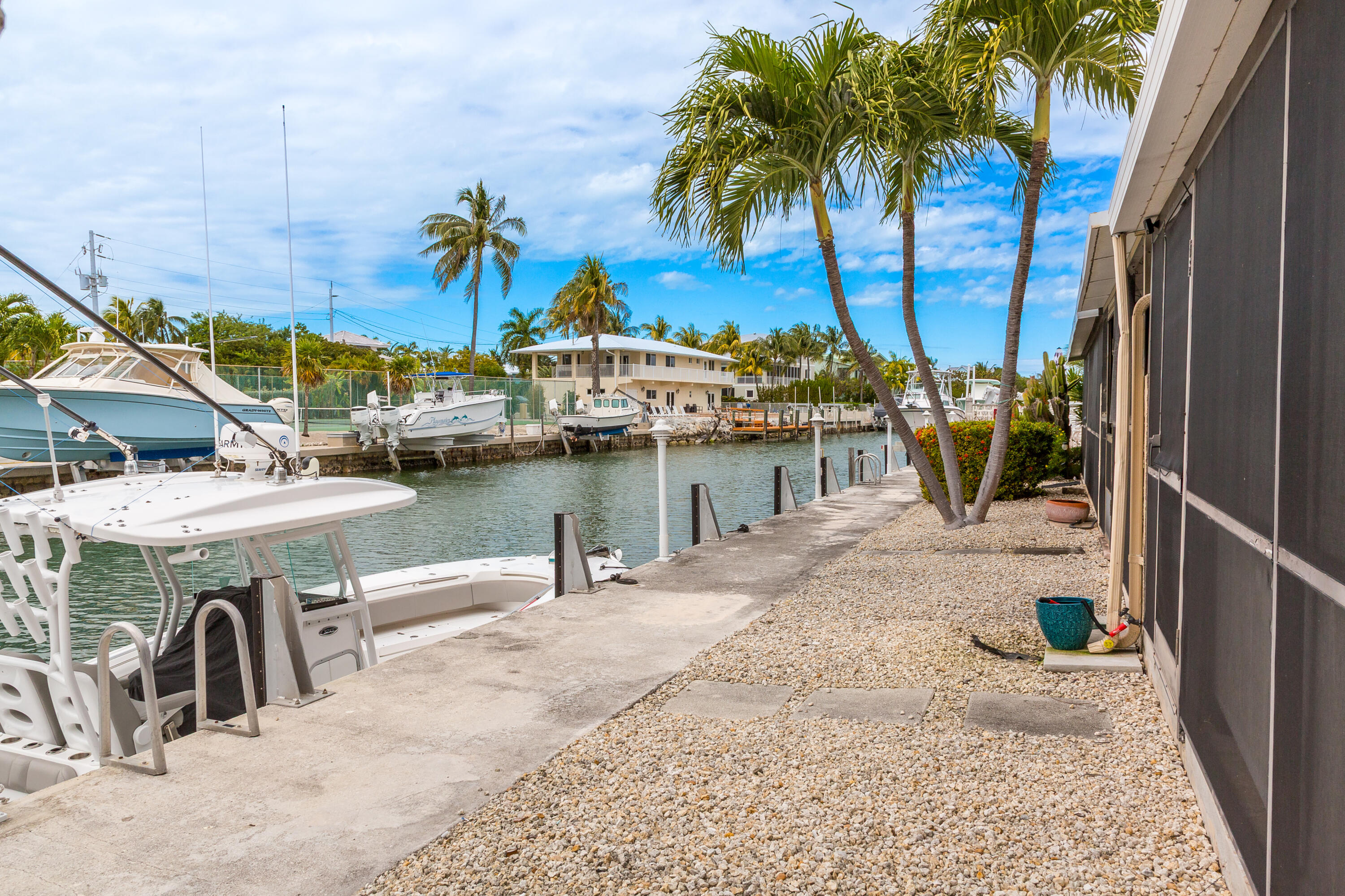 423 Sombrero Beach Road, Unit 10 Marathon, FL 33050 - Photo 2 of 25 2