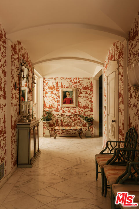 10934 Bellagio Road Los Angeles, CA 90077 - Photo 20 of 47