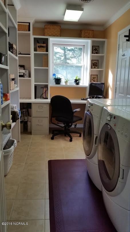303 North Hampton Road Wilmington, NC 28409 - Photo 9 of 18 8 Laundry Office