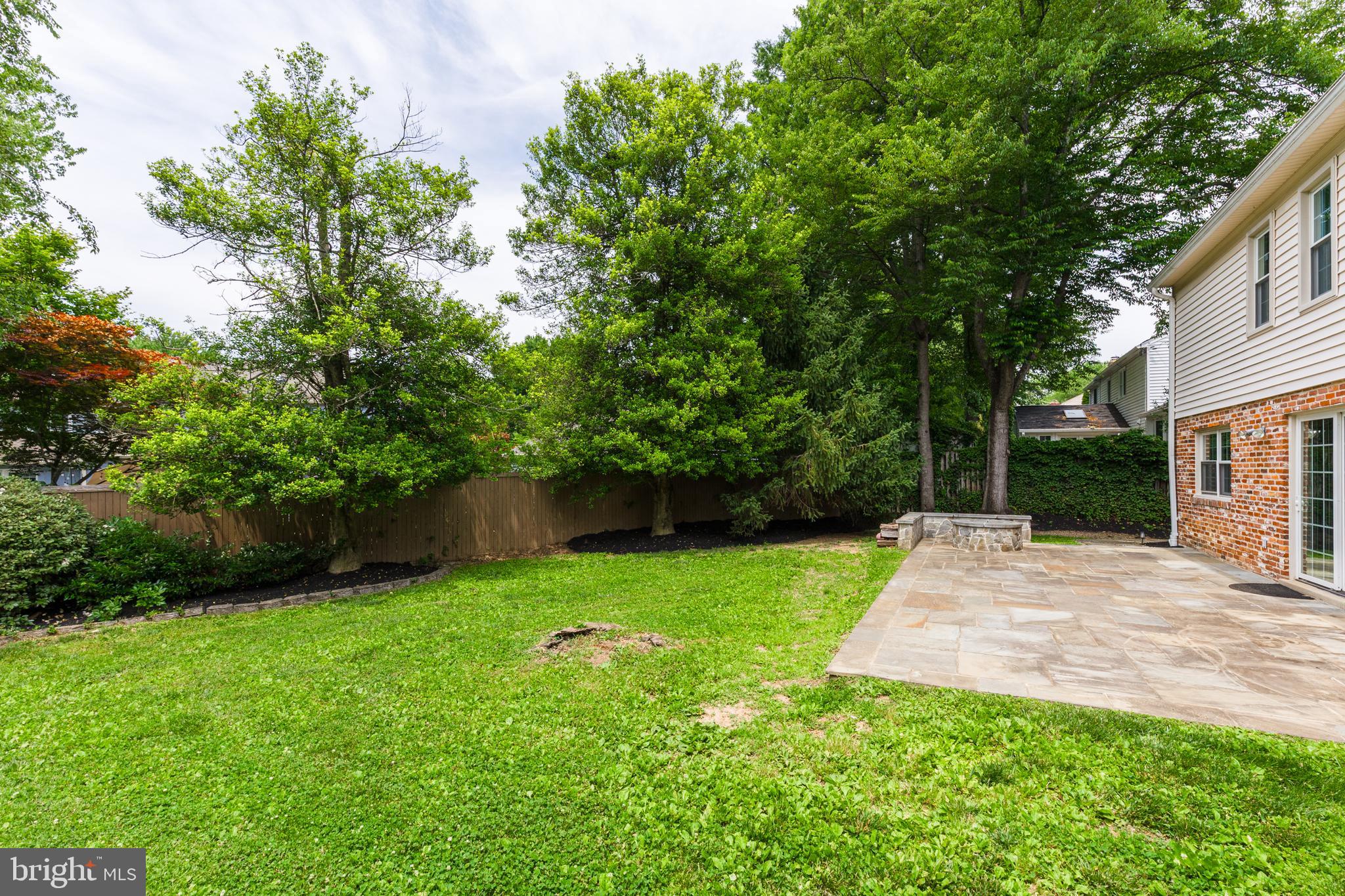 8719 Postoak Road Potomac, MD 20854 - Photo 50 of 54 Mature Landscaping