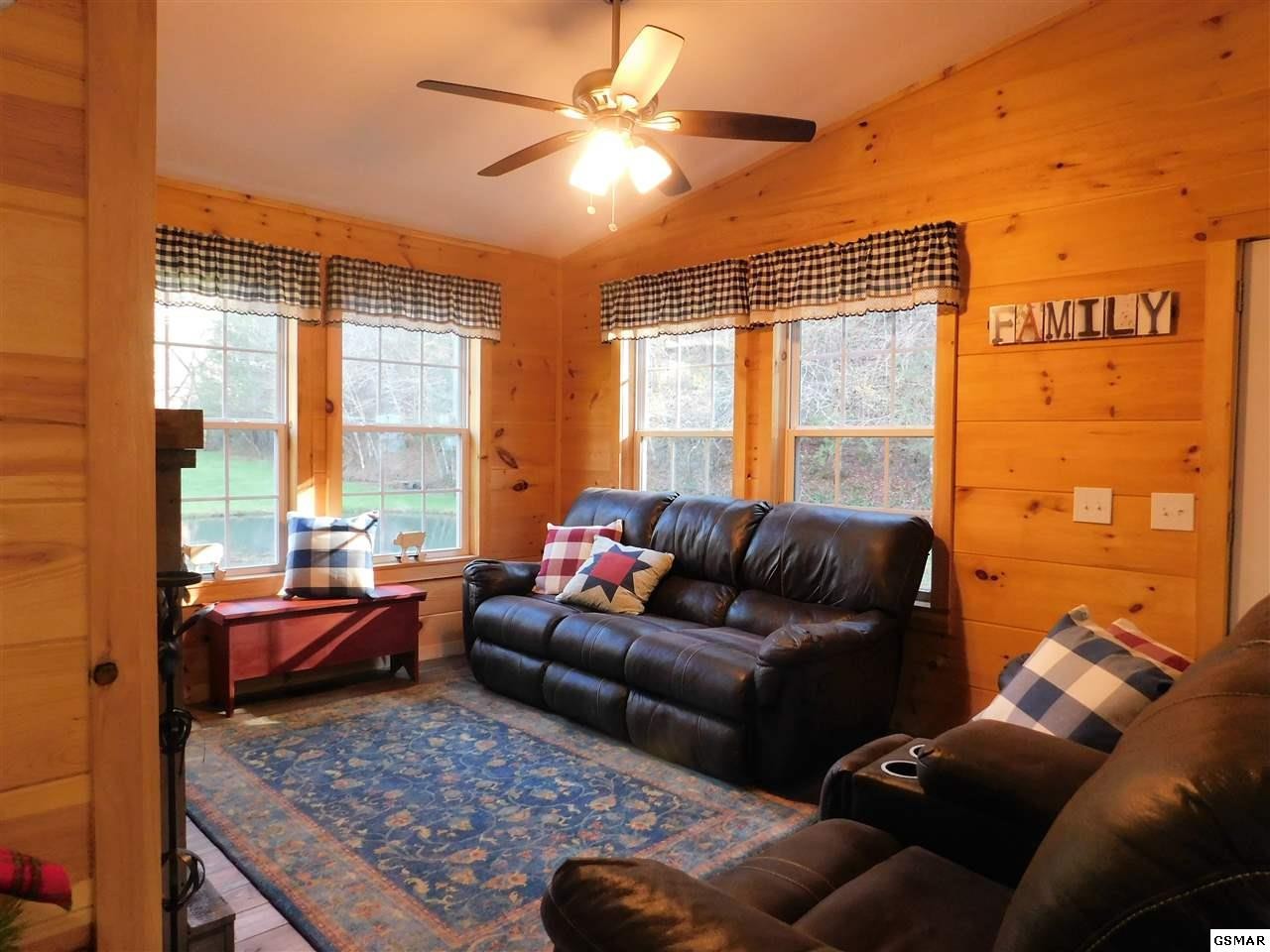 3778 Henry Town Road Sevierville, TN 37876 - Photo 8 of 25 Gallery Image 8