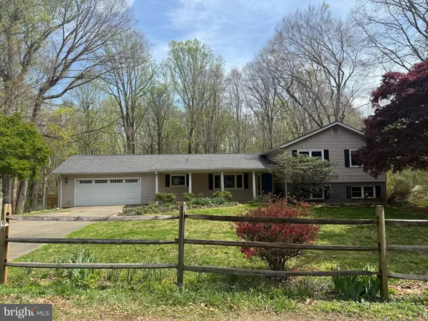 $550,000 | 7199 Mill Run Drive, Warrenton, VA 20187