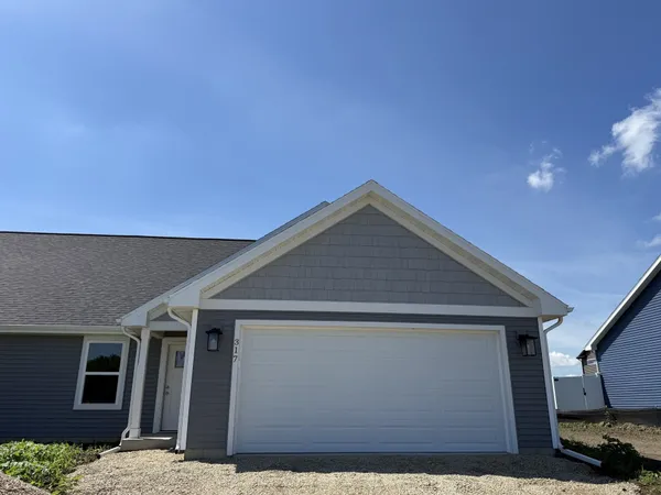 $450,000 | 317 Orchid, Stoughton, WI 53589